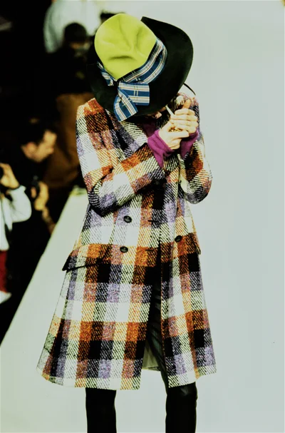 Look 12